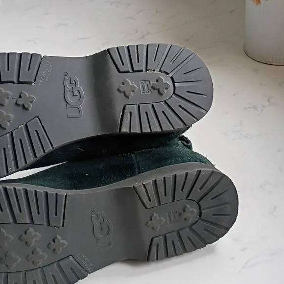 UGG CHELSEA SUEDE BOOTS WOMEN - Picture 7 of 9